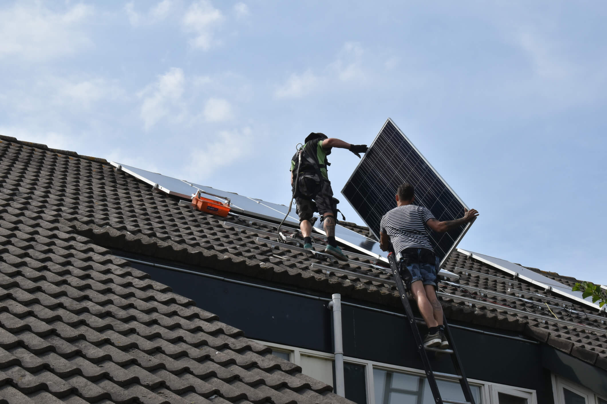 residential solar install